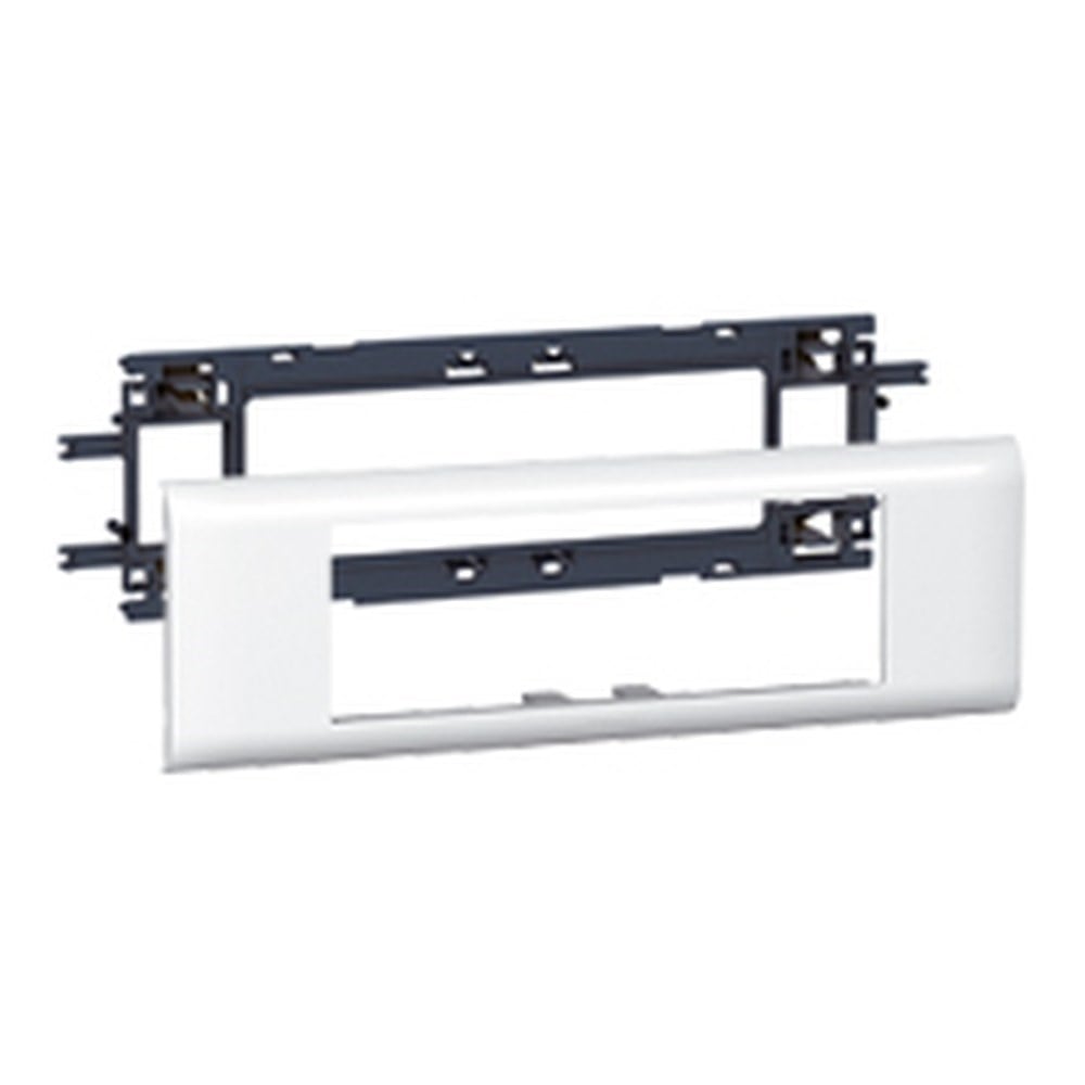 LEGRAND 010956Legrand Geliştirilebilir DLP Gulot Kanalı İçin Klipslenebilir Mekanizma Kaidesi - 6 Modül, Kapak Genişliği 65 mmLegrand Geliştirilebilir DLP Gulot Kanalı İçin{ubercoelektromarket}
