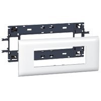 LEGRAND 010996Legrand Geliştirilebilir DLP Gulot Kanalı İçin Klipslenebilir Mekanizma Kaidesi - 6 Modül, Kapak Genişliği 85 mmLegrand Geliştirilebilir DLP Gulot Kanalı İçin{ubercoelektromarket}