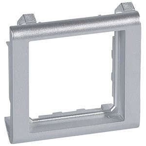 LEGRAND 080295Legrand İnce Duvarlar İçin Kaide, 2M, AlüminyumLegrand İnce Duvarlar İçin Kaide, 2M, Alüminyum{ubercoelektromarket}