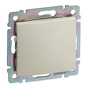LEGRAND 774197Legrand IP44 Kumanda - Permütatör, IP44 - BejLegrand IP44 Kumanda - Permütatör, IP44 - Bej{ubercoelektromarket}