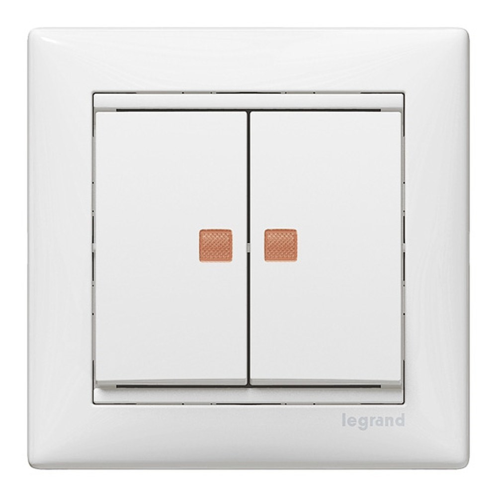LEGRAND 774428Legrand Işıklı Kumanda Mekanizmaları - Işıklı Komütatör - BeyazLegrand Işıklı Kumanda Mekanizmaları - Işıklı Komütatör{ubercoelektromarket}