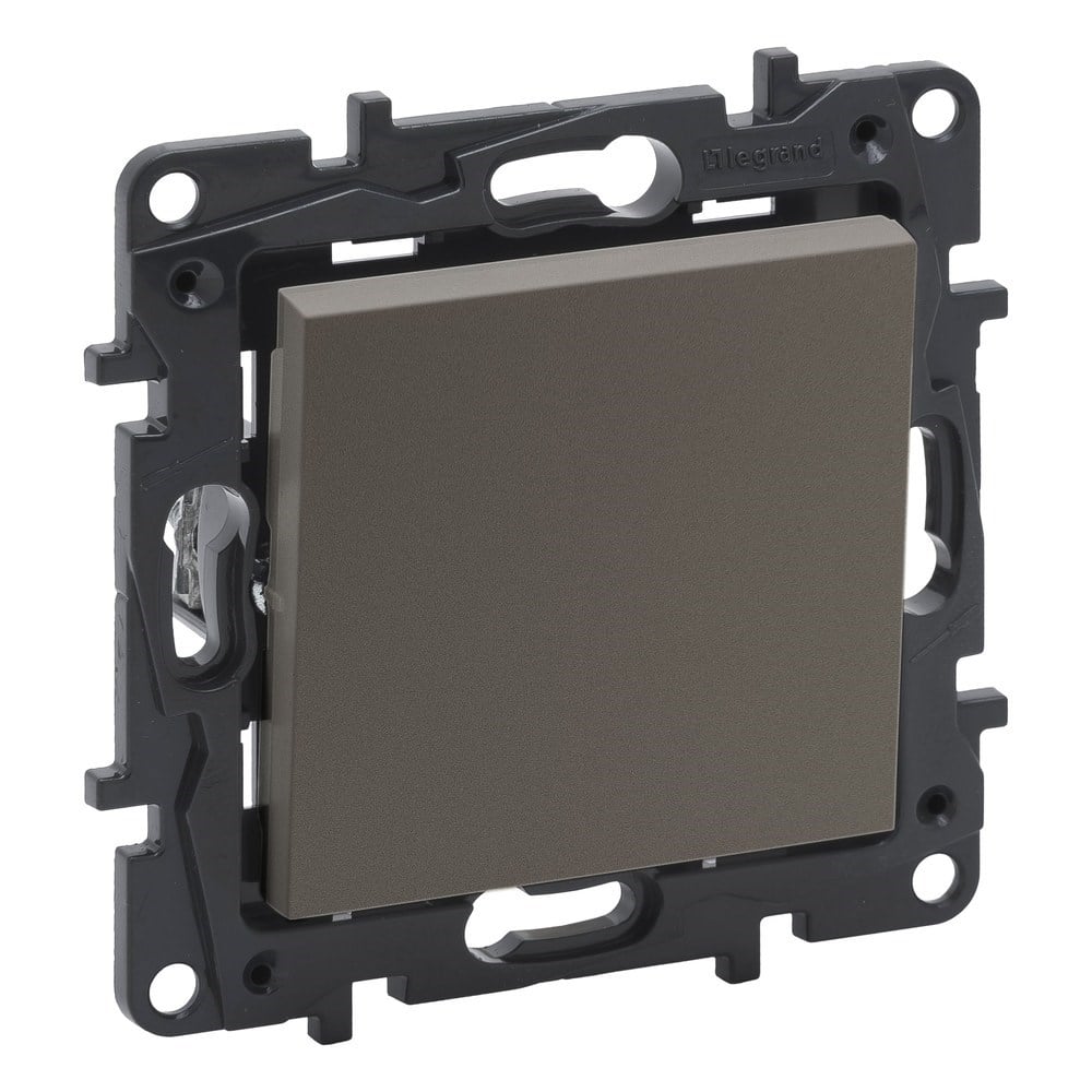 LEGRAND 768500Legrand Kumanda Mekanizmaları - Anahtar - BronzLegrand Kumanda Mekanizmaları - Anahtar - Bronz{ubercoelektromarket}