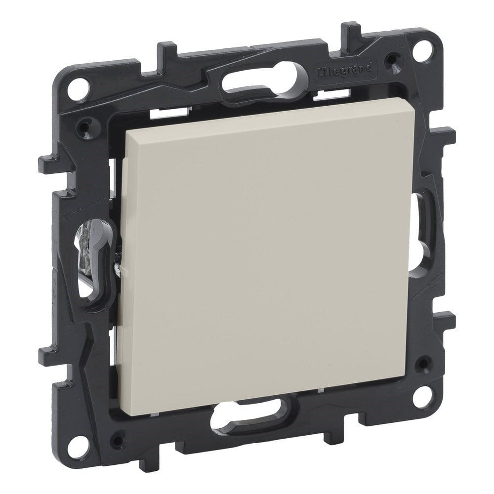 LEGRAND 768405Legrand Kumanda Mekanizmaları - Liht butonu, 6A - KremLegrand Kumanda Mekanizmaları - Liht butonu, 6A - Krem{ubercoelektromarket}