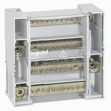 LEGRAND 004877Legrand Monoblok Modüler Dağıtıcı 4 Kutuplu - 250A (9 Modül)Legrand Monoblok Modüler Dağıtıcı 4 Kutuplu - 250A (9 Modül){ubercoelektromarket}
