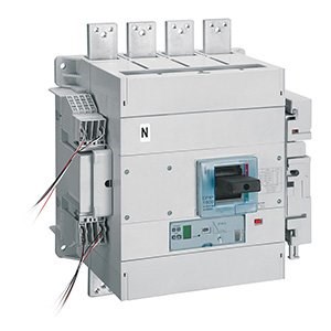 LEGRAND 422587Legrand DPX³ 1600 çekmeceli tip 4P kompakt için ön terminalLegrand Ön terminaller{ubercoelektromarket}