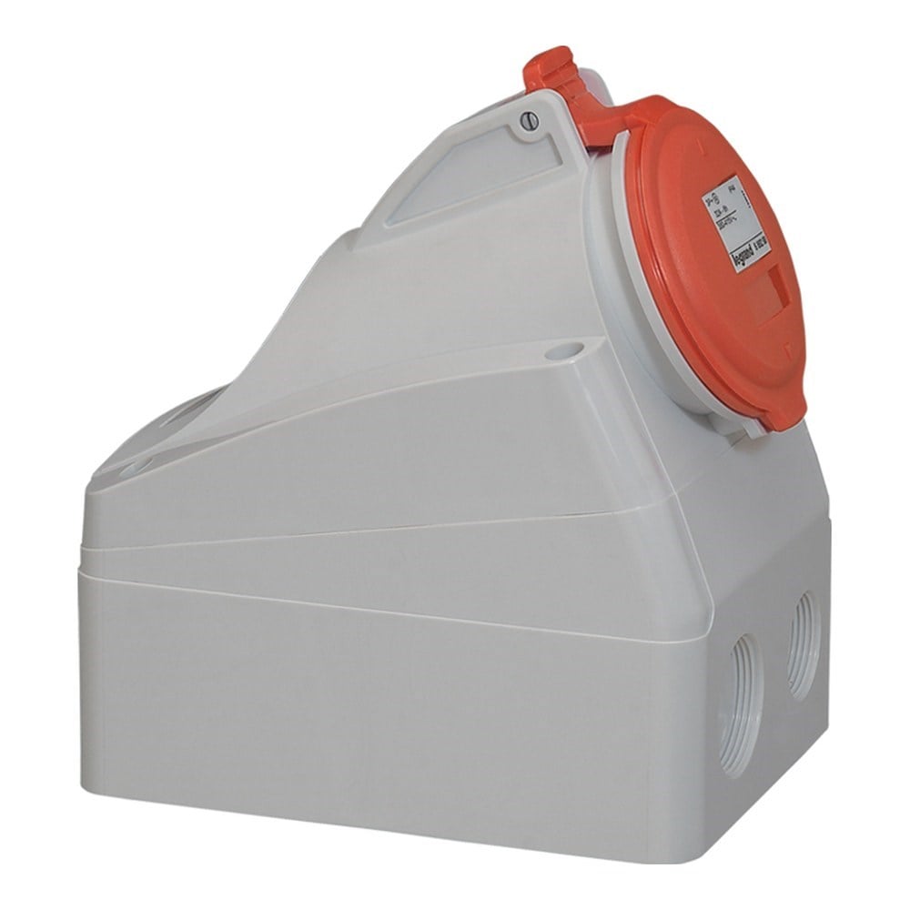 LEGRAND 555158Legrand P17 Tempra Pro duvar prizi, 400 V, 16A, 3P+T - IP44Legrand P17 Tempra Pro duvar prizi, 400 V, 16A, 3P+T - IP44{ubercoelektromarket}