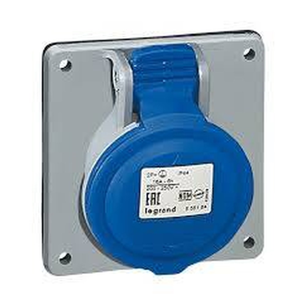 LEGRAND 555184Legrand P17 Tempra Pro eğik makina prizi, 230 V, 16A, 2P+T - IP44Legrand P17 Tempra Pro eğik makina prizi, 230 V, 16A, 2P+T{ubercoelektromarket}