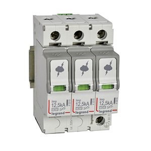 LEGRAND 412272Legrand Parafudr - Ana Dağıtım Pano - T1+T2 - Kutup: 3K - I total(kA) 10/350: 37.5 kA - Up: 1,5kV - Uc: 320V~Legrand Parafudr - Ana Dağıtım Pano - T1+T2 - Kutup: 3K - I{ubercoelektromarket}