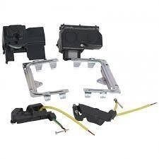 LEGRAND 054008Legrand 8 (2x4)modül  Donatılabilir masa veya döşeme altı buat için montaj kitiLegrand Pop-up Yükseltilmiş Döşeme İçin Montaj Kiti - 8{ubercoelektromarket}