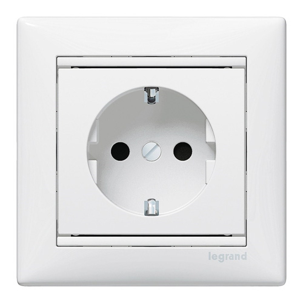 LEGRAND 774421Legrand Prizler - Çocuk korumalı topraklı priz - Beyaz (7 744 21)Legrand Prizler - Çocuk korumalı topraklı priz - Beyaz{ubercoelektromarket}