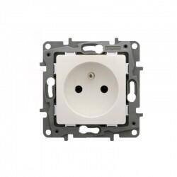 LEGRAND 767117Legrand Salbei serisi beyaz fransız standartı topraklı priz (UPS prizi) 16ALegrand Prizler - Fransız standardı topraklı priz (UPS){ubercoelektromarket}