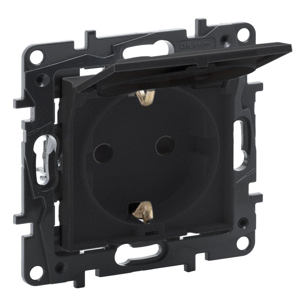 LEGRAND 768318Legrand Prizler - Kapaklı topraklı priz - FümeLegrand Prizler - Kapaklı topraklı priz - Füme{ubercoelektromarket}