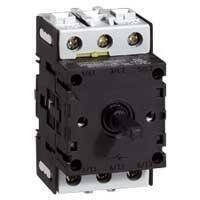 LEGRAND 022103Legrand Reverso Emniyet Şalteri - Pano Kapağına Montaj (Kilitlenebilir) - 3 Kutup - 32ALegrand Reverso Emniyet Şalteri - Pano Kapağına Montaj{ubercoelektromarket}