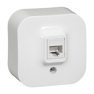 LEGRAND 782424Legrand Forix IP21 serisi sıva üstü beyaz RJ45 cat5e utp data priziLegrand RJ45 Cat5e UTP - 1 çıkış - Beyaz{ubercoelektromarket}