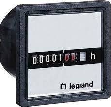 LEGRAND 049555Legrand Saat Sayacı - 200-240V~ 50HzLegrand Saat Sayacı - 200-240V~ 50Hz{ubercoelektromarket}
