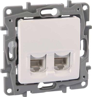 LEGRAND 767137Legrand Telefon ve Data Prizleri - RJ11 + RJ 45 priz, Cat 5e UTP - BeyazLegrand Telefon ve Data Prizleri - RJ11 + RJ 45 priz, Cat{ubercoelektromarket}