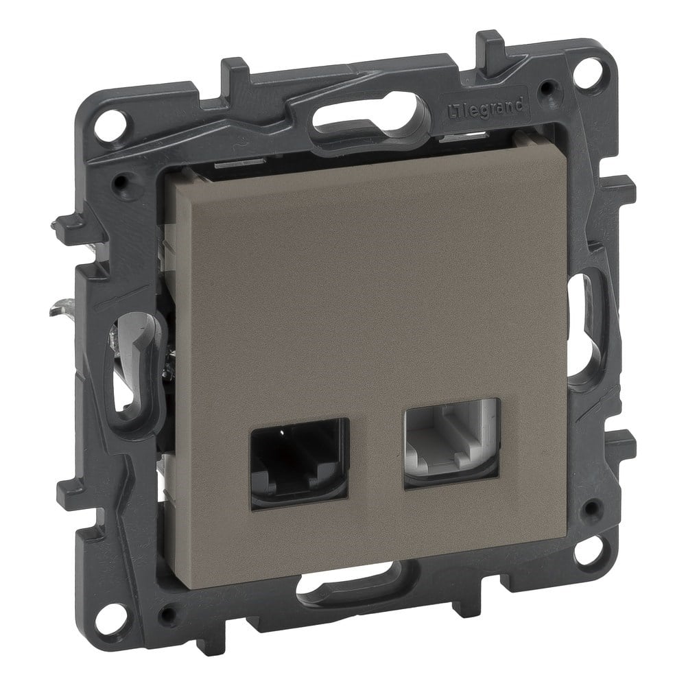 LEGRAND 768537Legrand Telefon ve Data Prizleri - RJ11 + RJ45 priz, Cat5e UTP - BronzLegrand Telefon ve Data Prizleri - RJ11 + RJ45 priz, Cat5e{ubercoelektromarket}