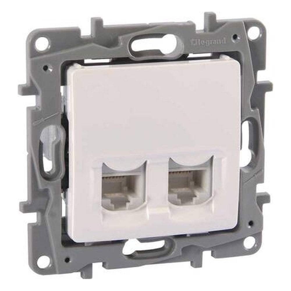 LEGRAND 767137Legrand Telefon ve Data Prizleri - RJ11 + RJ 45 priz, Cat 5e UTP - BeyazLegrand Telefon ve Data Prizleri - RJ11 + RJ 45 priz, Cat{ubercoelektromarket}