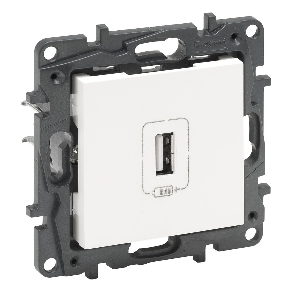 LEGRAND 768197Legrand USB Şarj Prizi - Tekli USB şarj prizi, 1100mA - BeyazLegrand USB Şarj Prizi - Tekli USB şarj prizi, 1100mA{ubercoelektromarket}