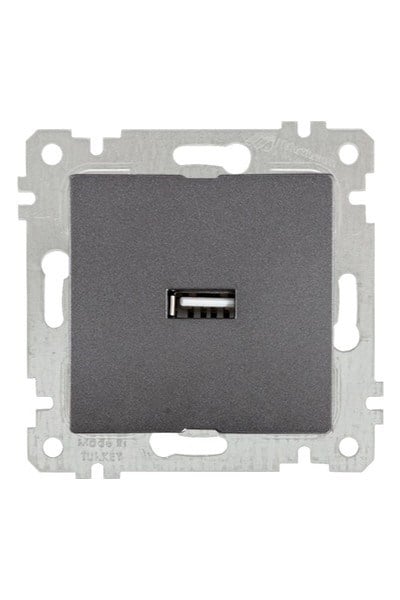 2200 448 0195Mutlusan Mek+Tuş Tekli USB Şarj Prizi - FümeMutlusan Mek+Tuş Tekli USB Şarj Prizi - Füme{ubercoelektromarket}
