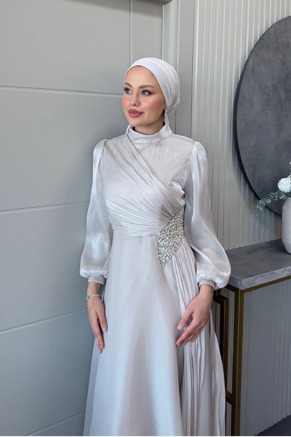 Kristal Drape Detay Abiye Bej