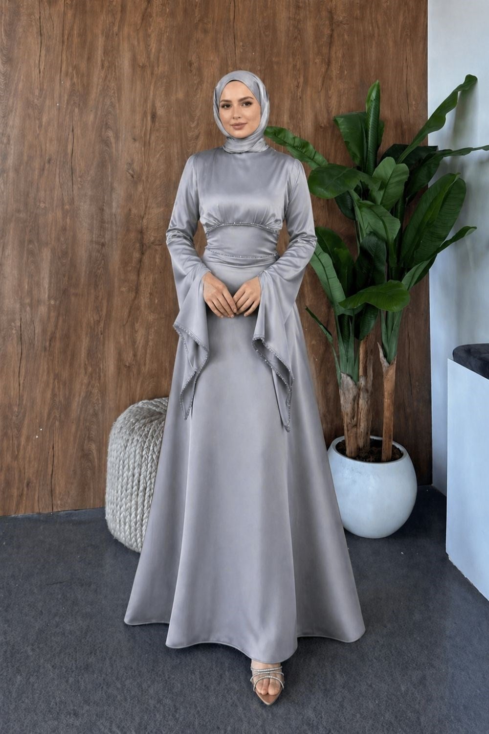 Moneva Kolları Yırtmaçlı Abiye Gri