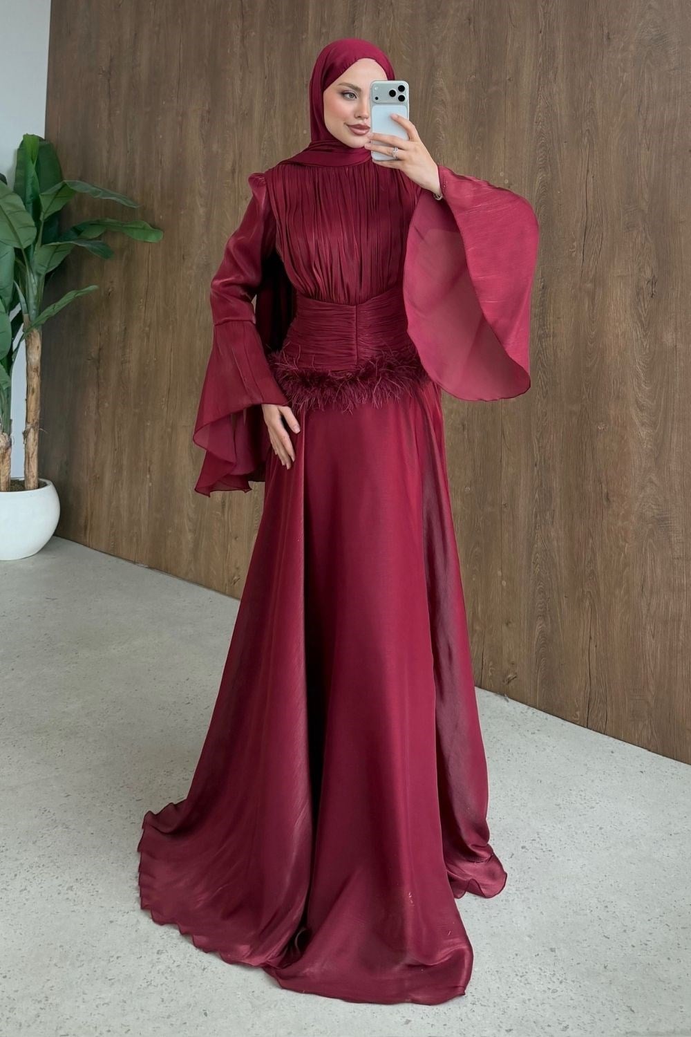 Yonca Bel Drape Tüylü Abiye Bordo