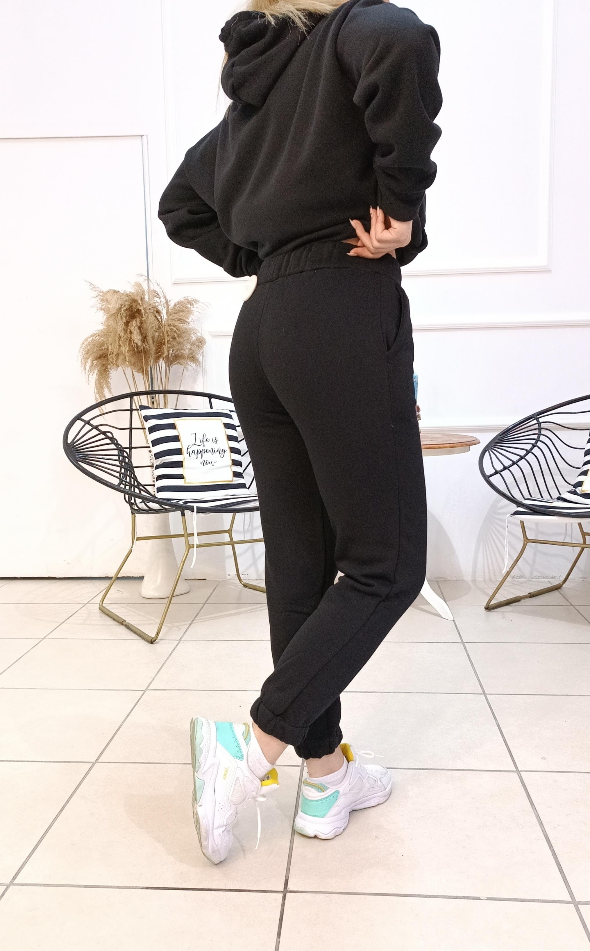 Beli Lastikli İki Yanı Cepli Jogger Eşofman