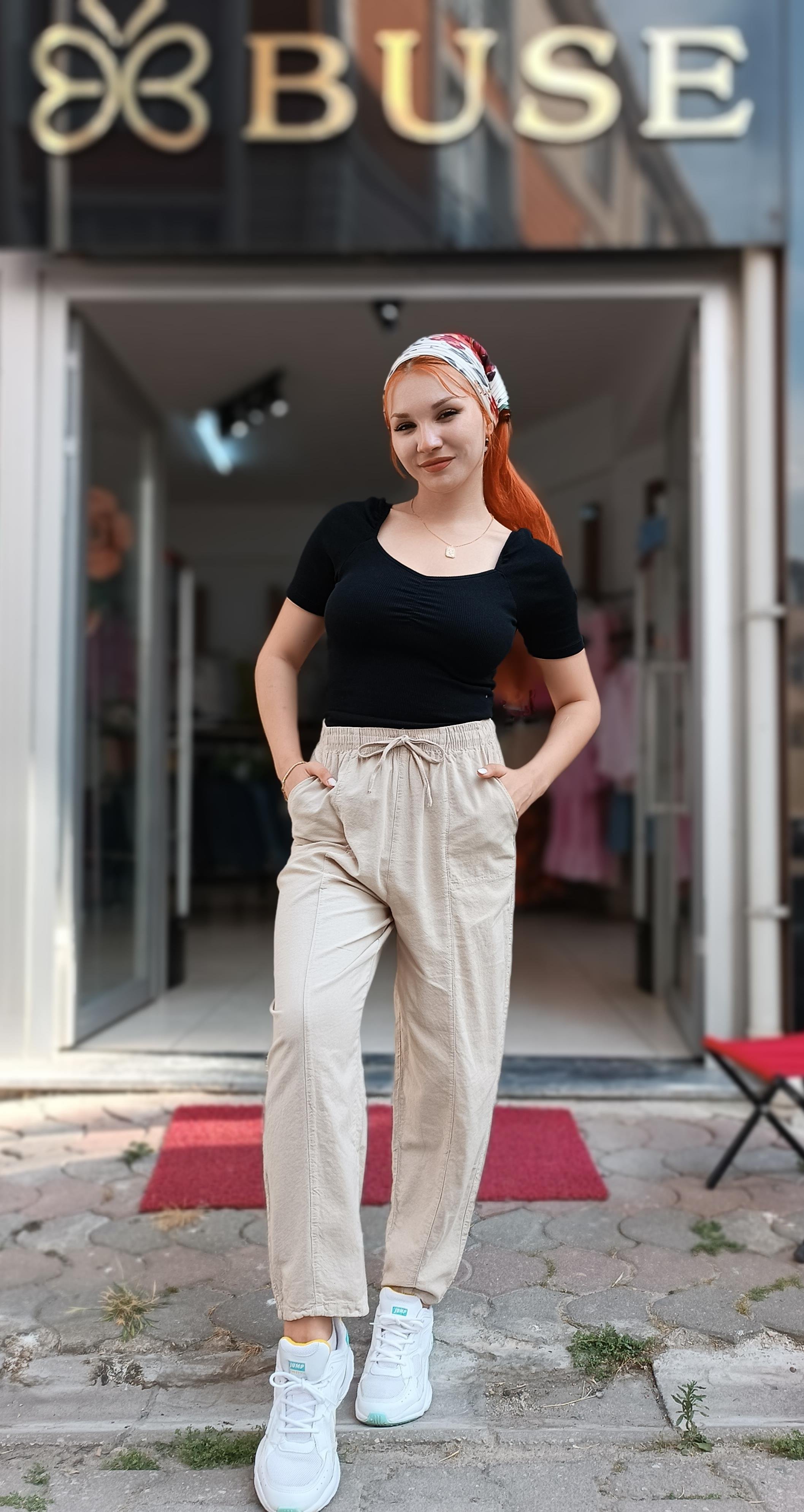 Beli Lastikli İki Yanı Cepli Keten Pantolon