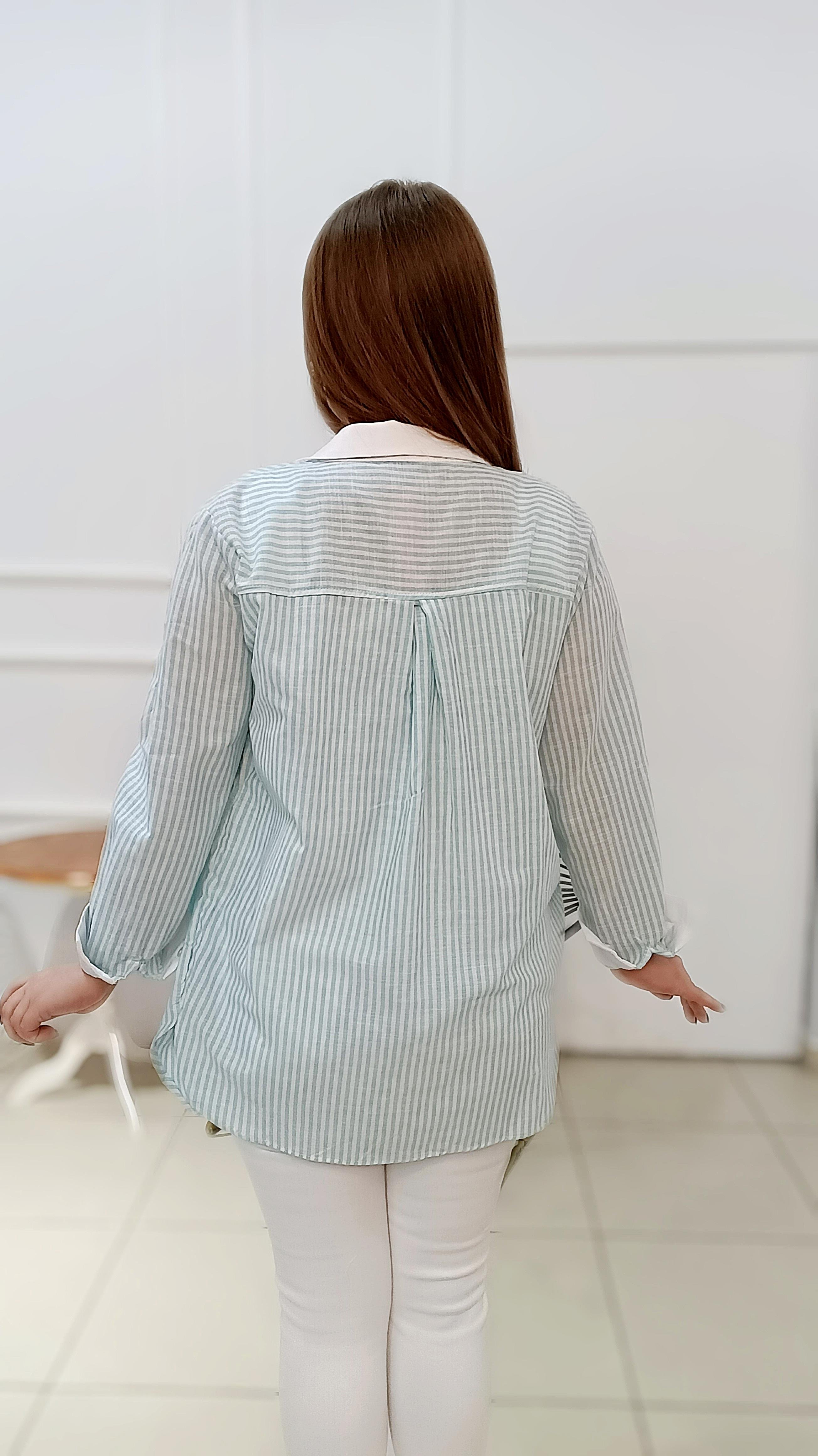 Beyaz Şerit Detaylı Çizgili Poplin Gömlek