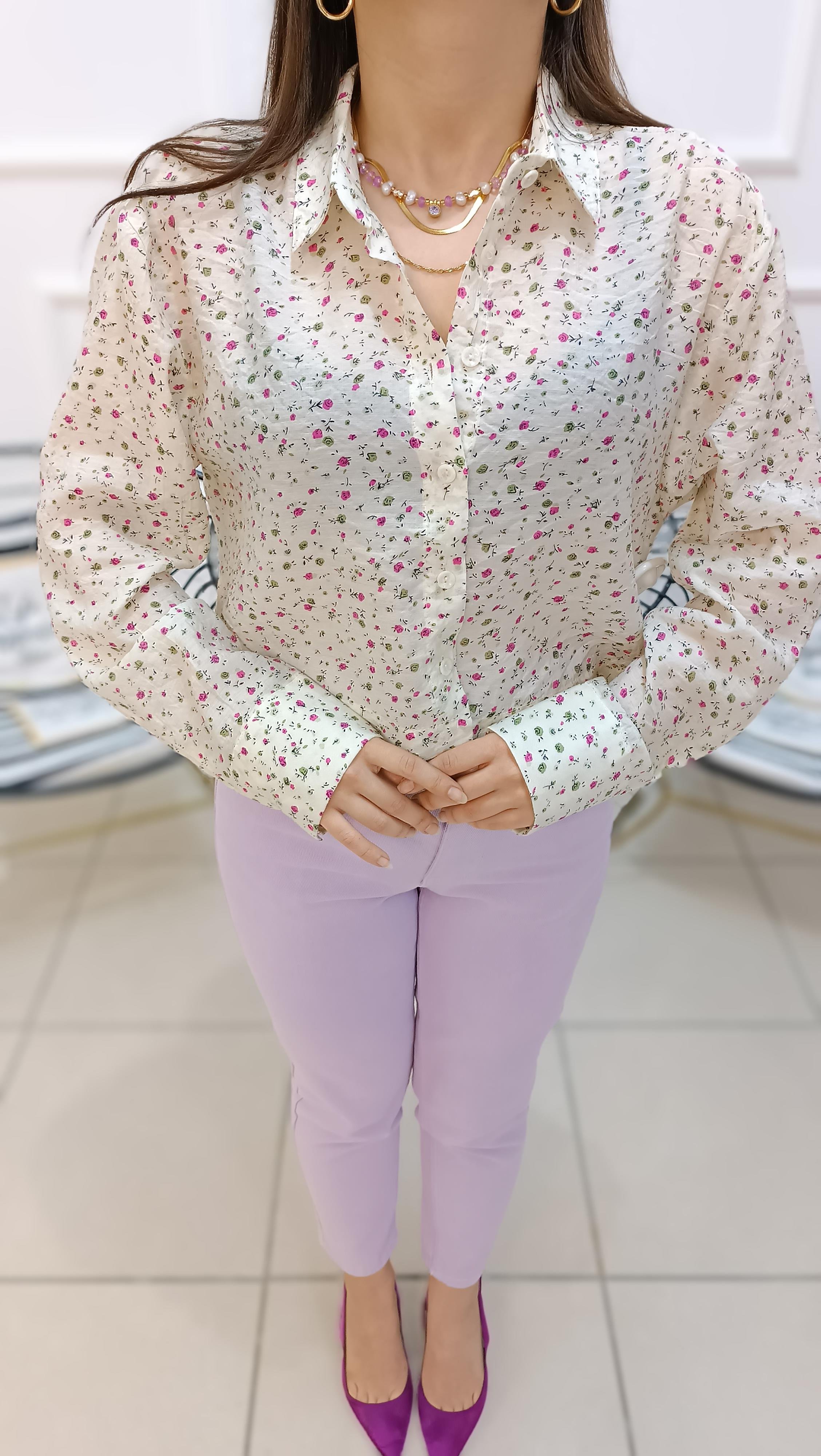 Çiçek Desenli Tiril Tiril Crop Gömlek