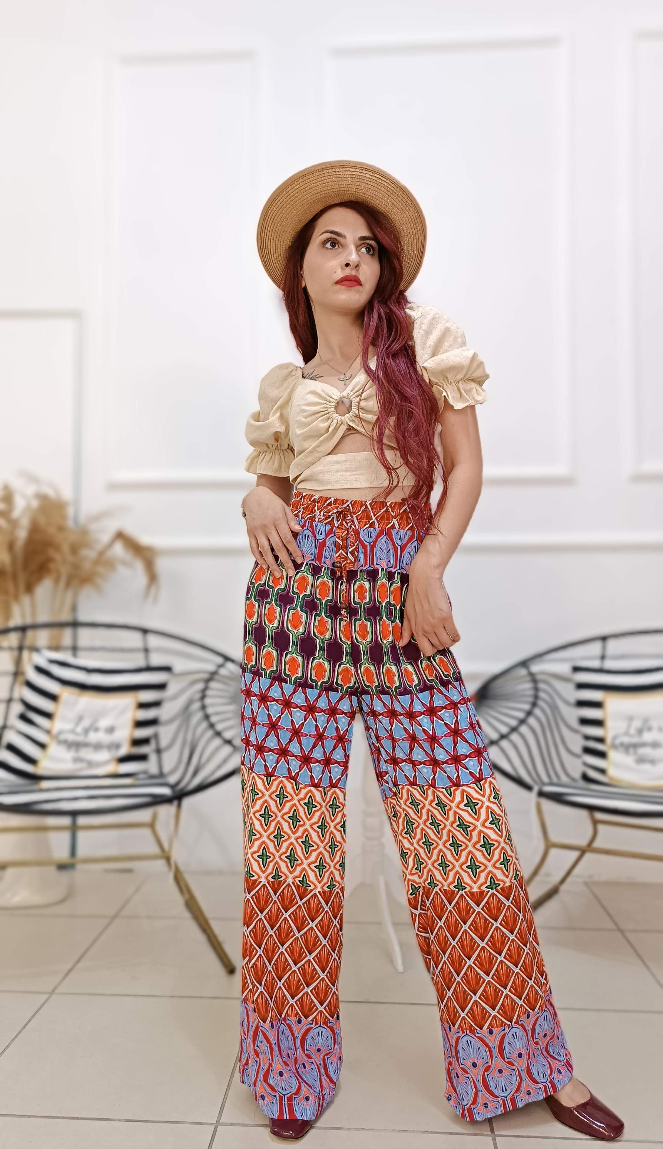 Karpuz Kol Bel Kısmı Şerit Detaylı Crop Bluz