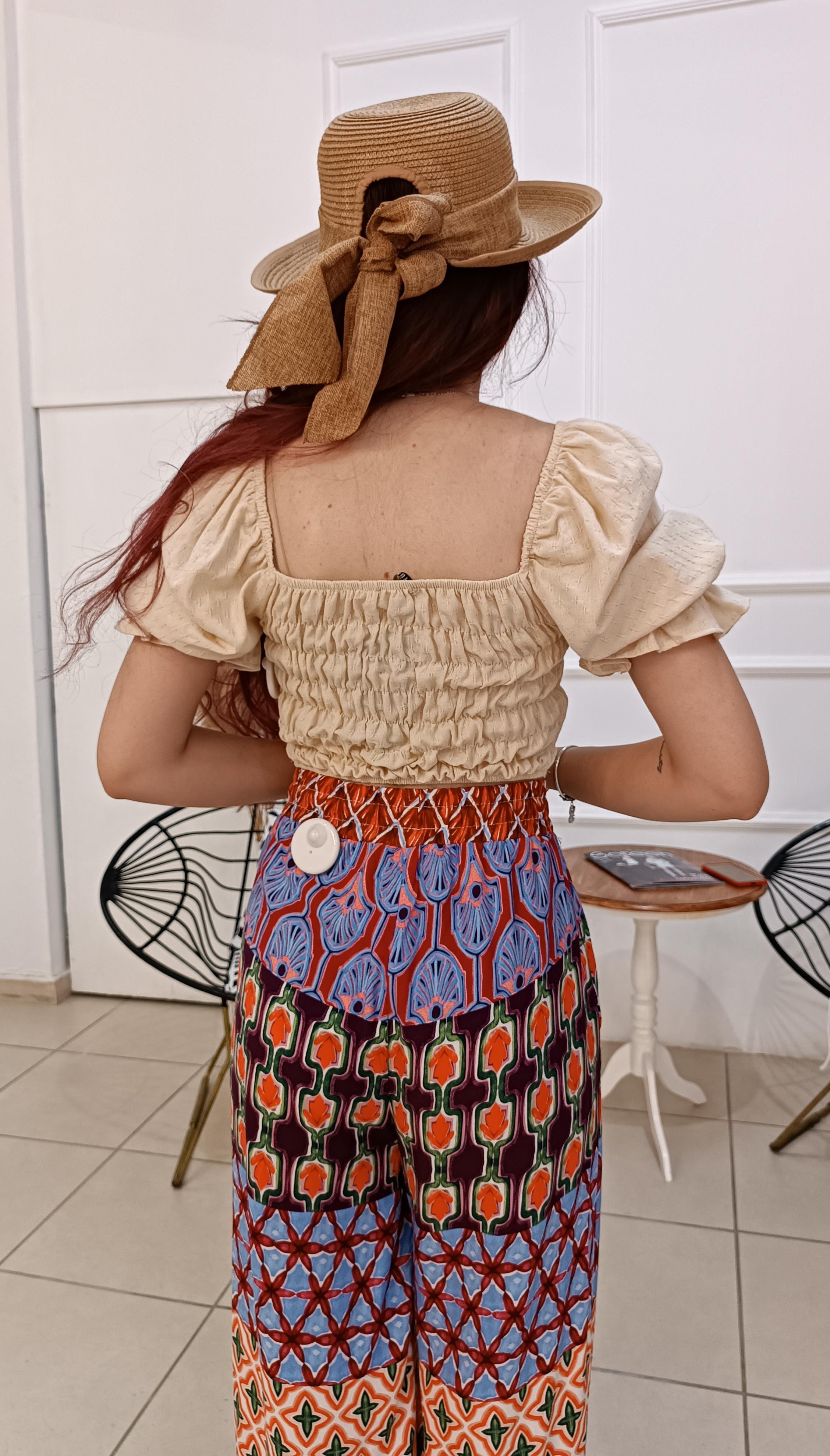 Karpuz Kol Bel Kısmı Şerit Detaylı Crop Bluz