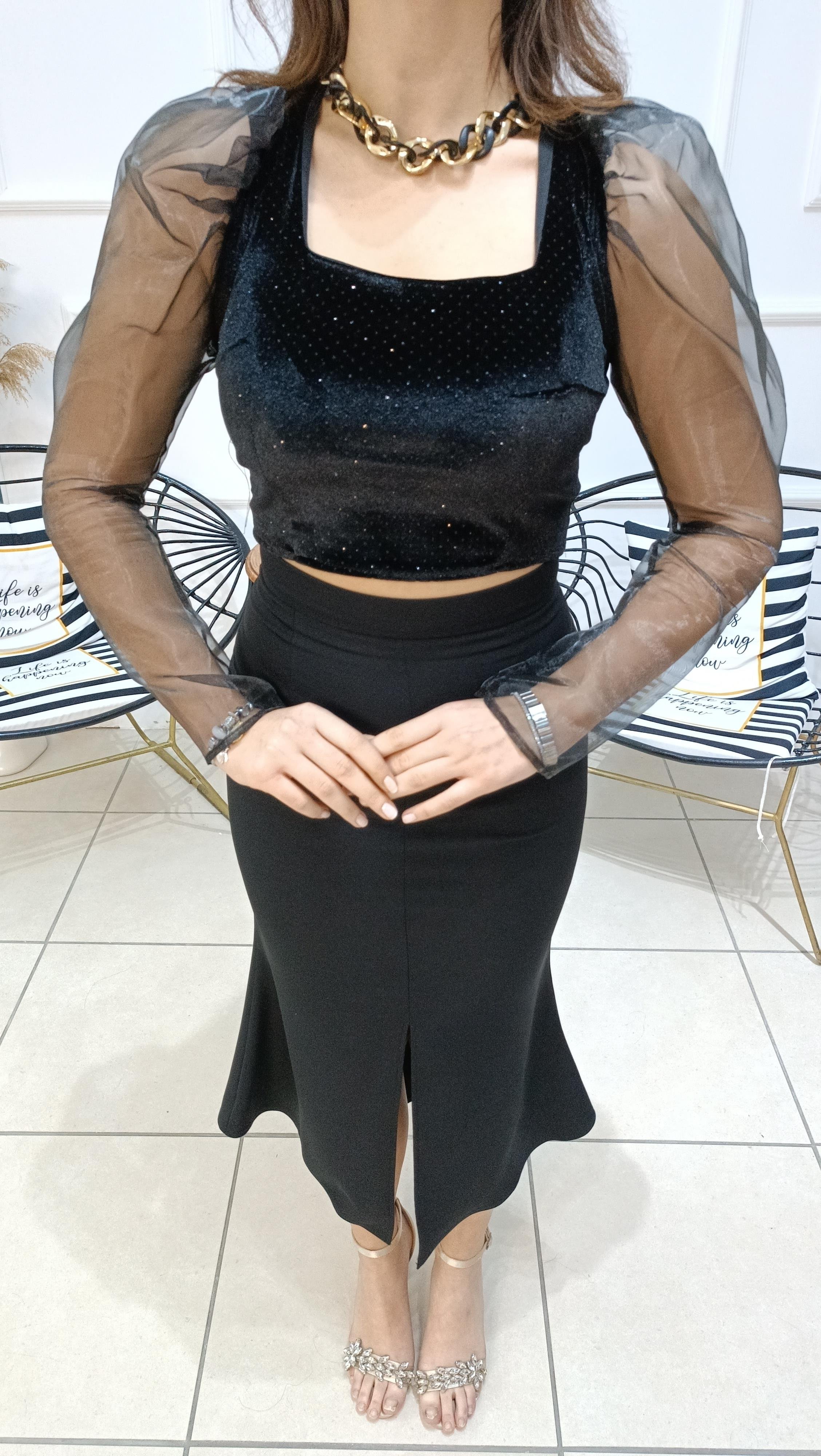 Kolları tüllü ışıltılı Kadife Crop Bluz