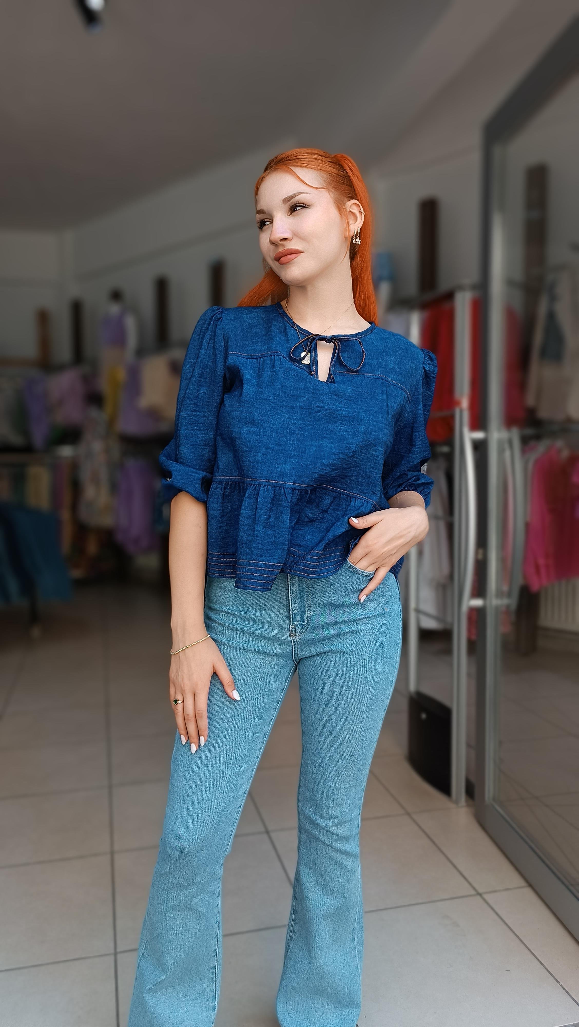 Kot Görünümlü Önden Bağlamalı Bluz