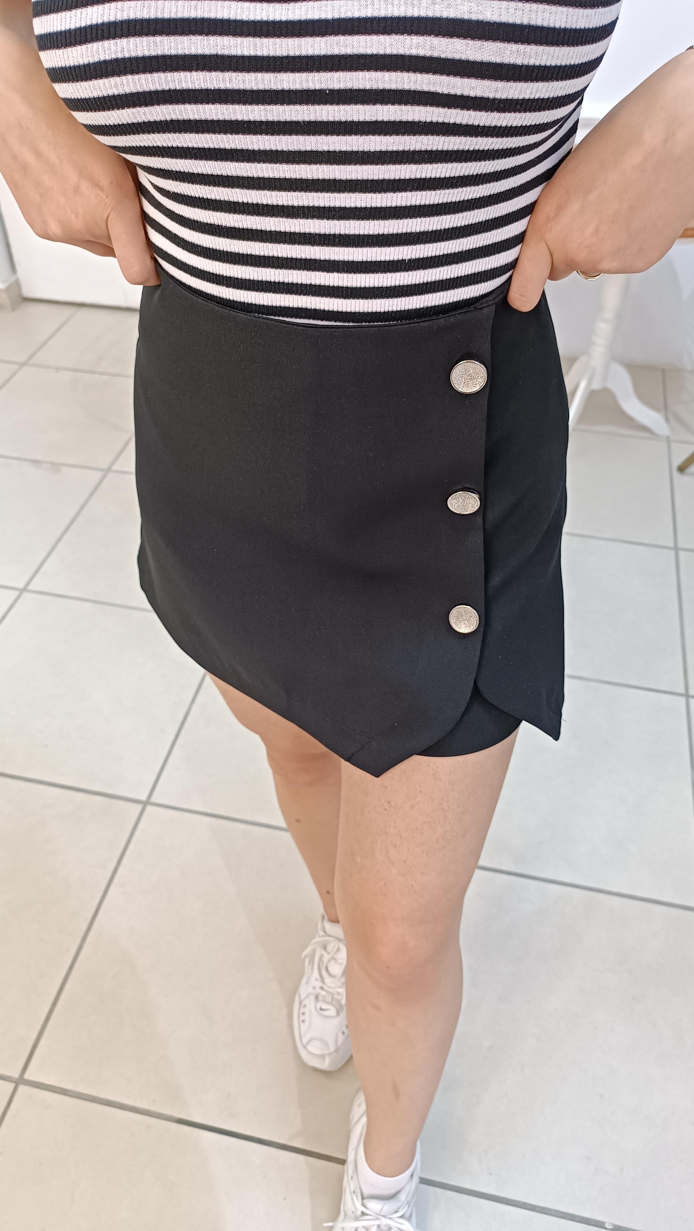 Premium Kalite Yandan Düğmeli Şort Etek