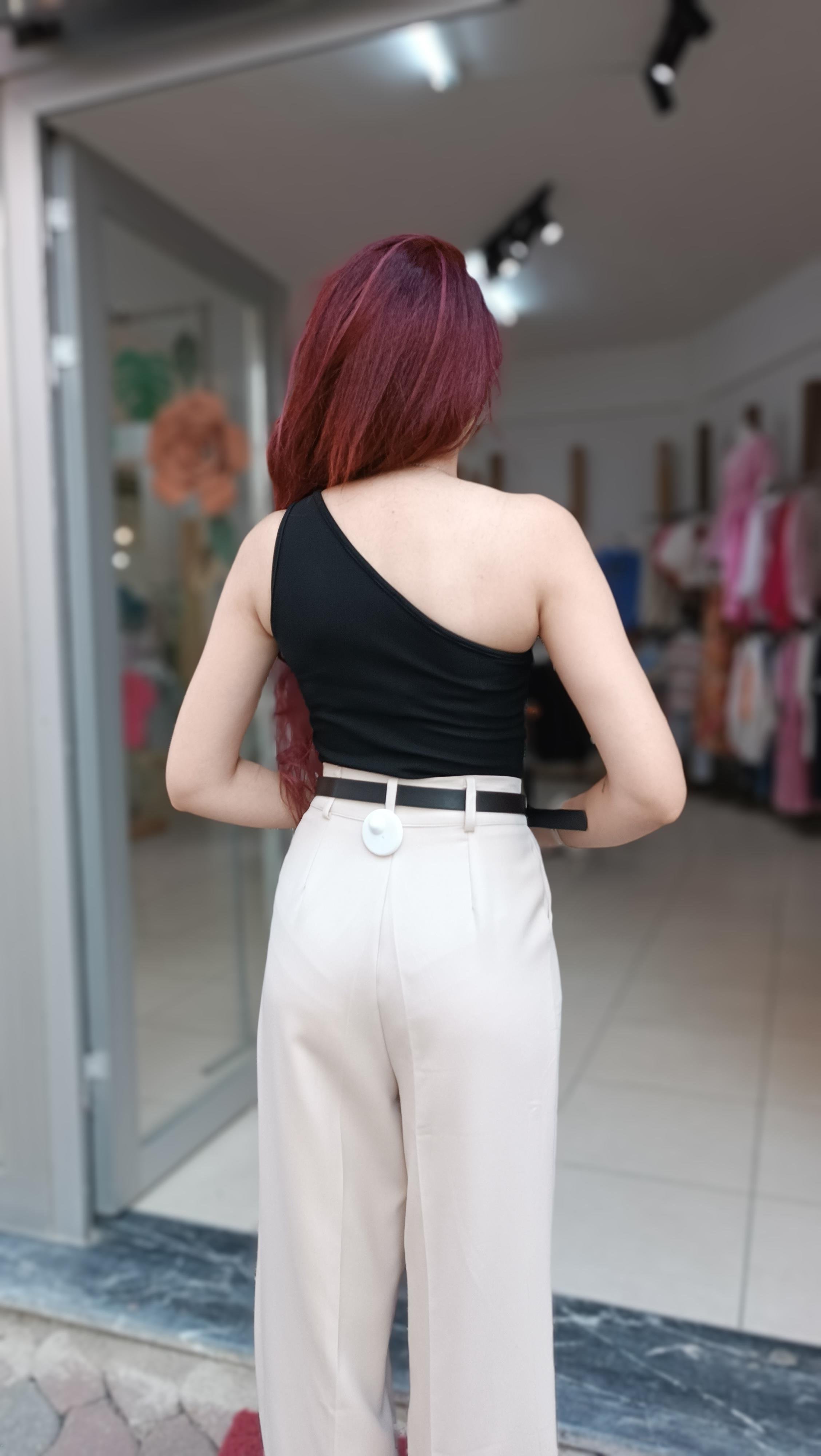 Yakası Gül Broş Detaylı Likralı Crop