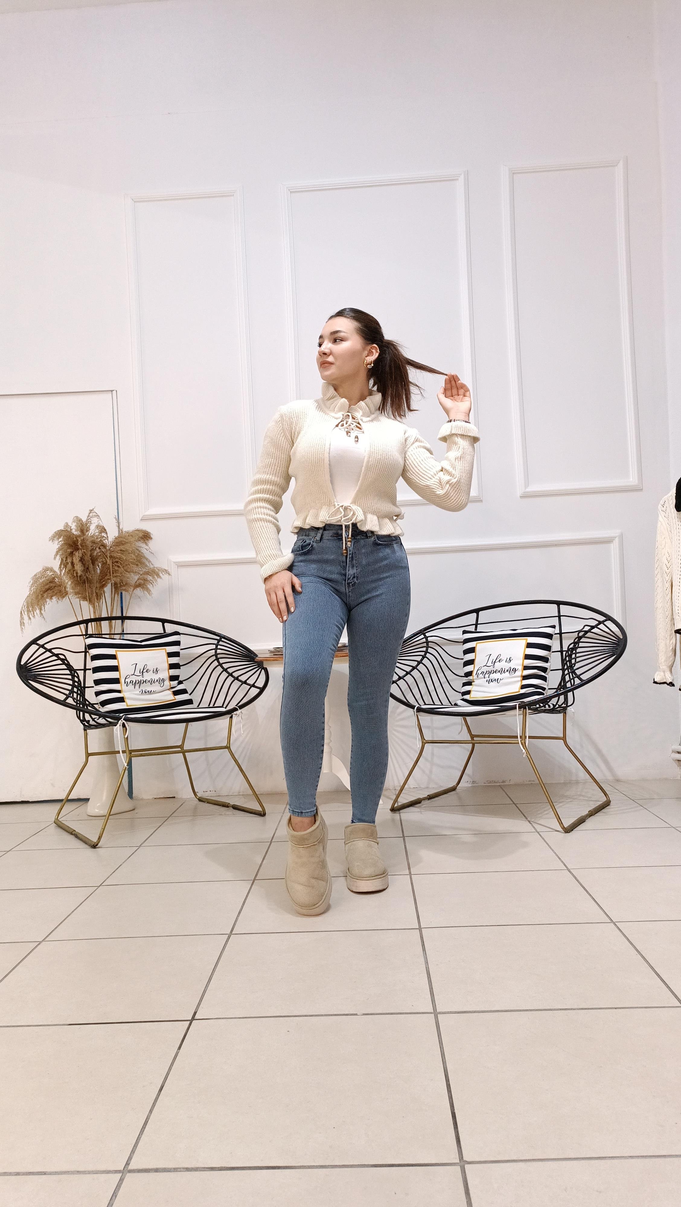Yüksek Bel Likralı Jean