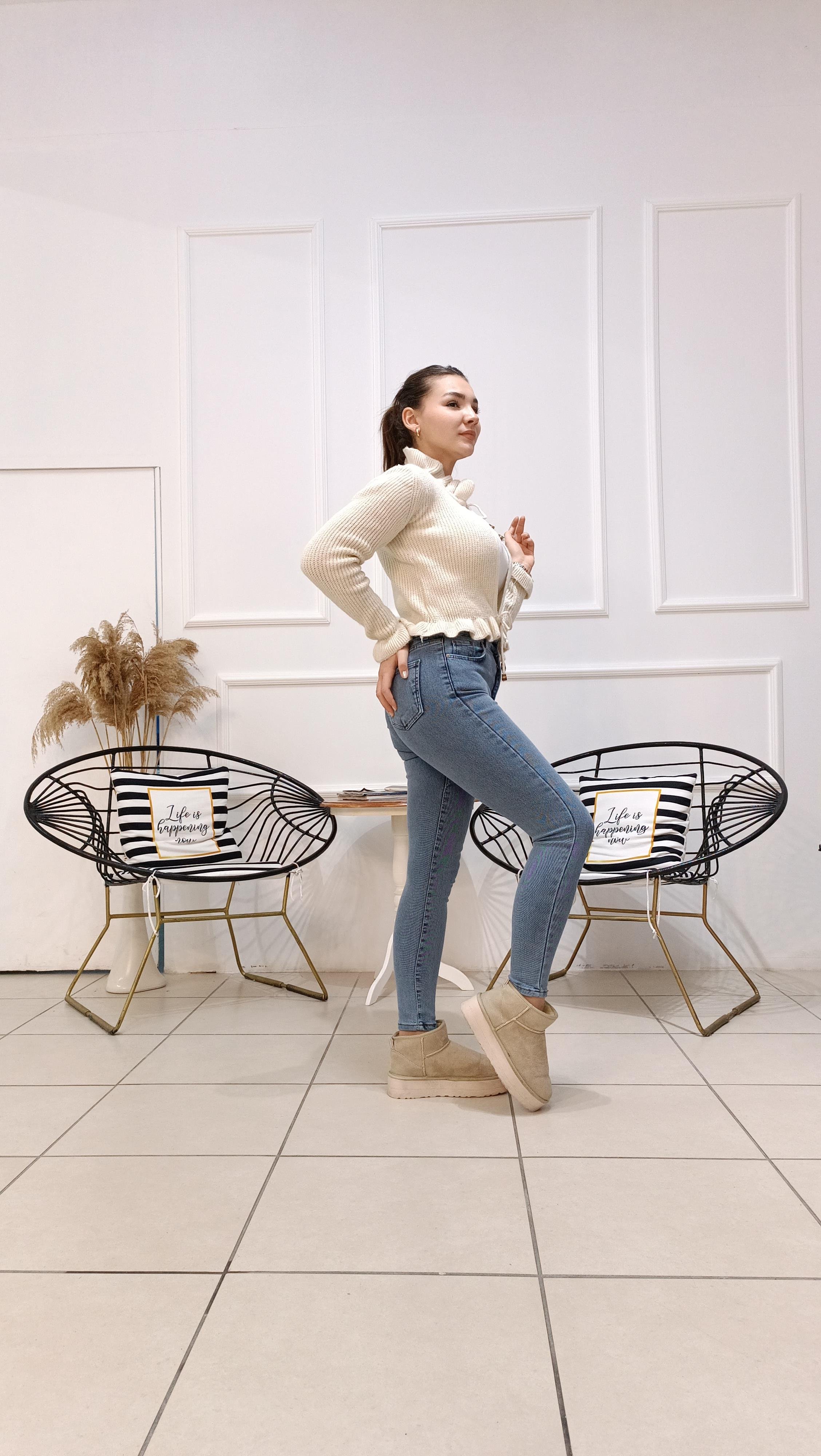 Yüksek Bel Likralı Jean