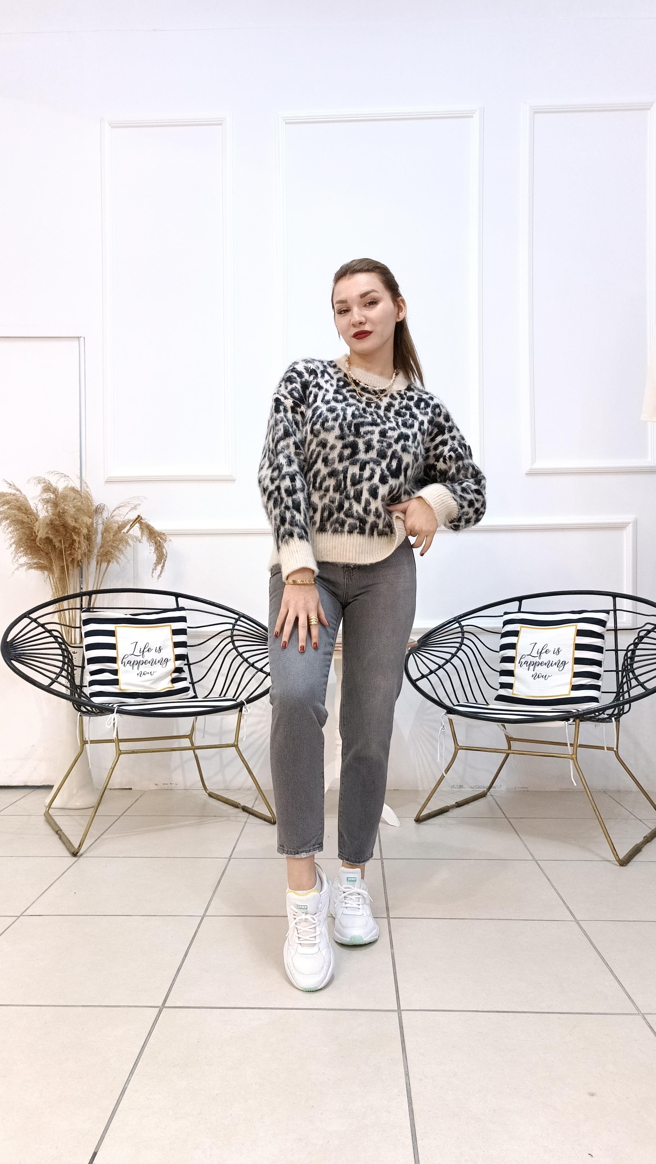 Yüksek Bel Likrasız Mom Fit Gri Jean