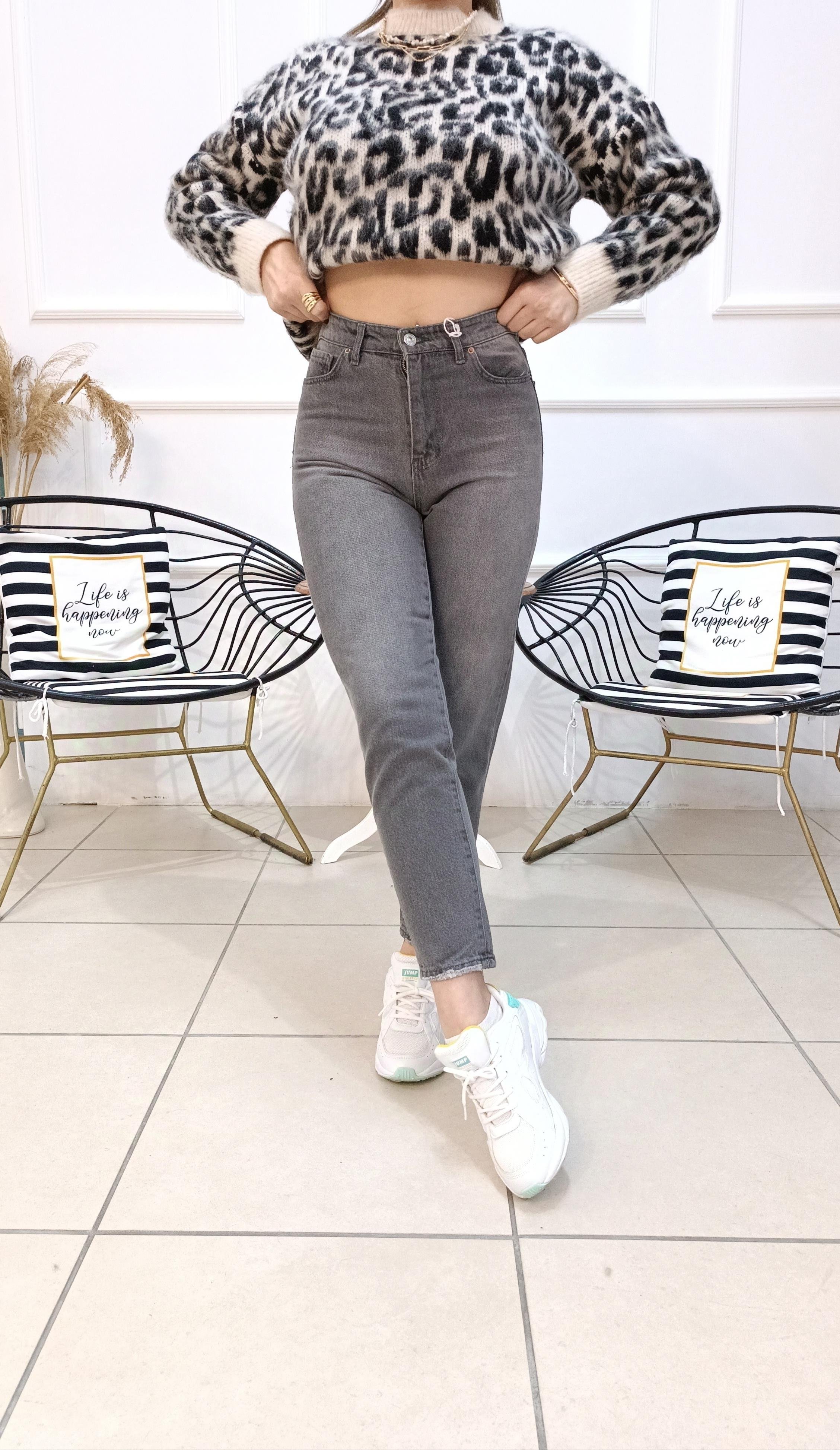 Yüksek Bel Likrasız Mom Fit Gri Jean
