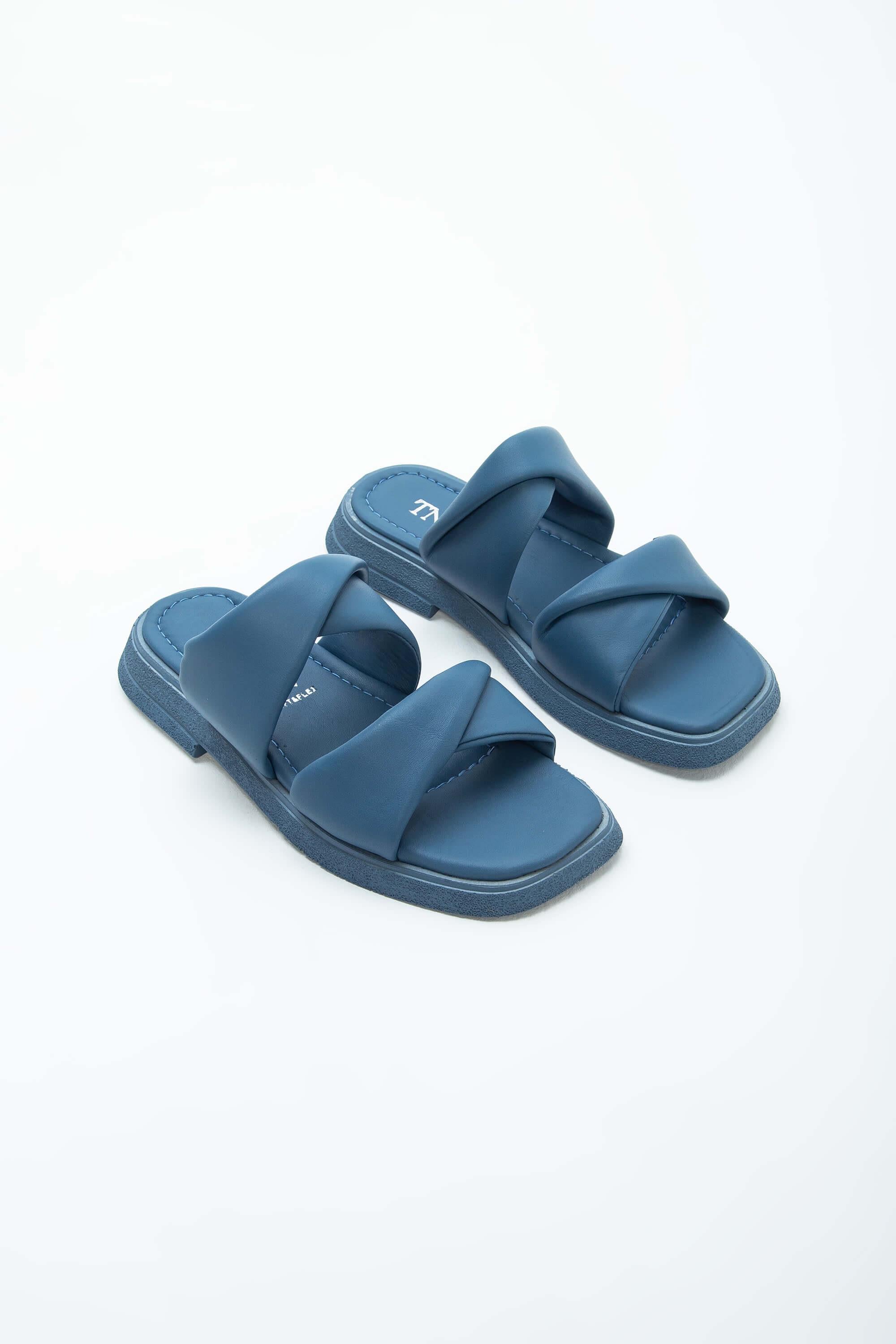 Tamer Tanca Siyah Tamer Tanca Hakiki Kadın Deri Düz Terlik