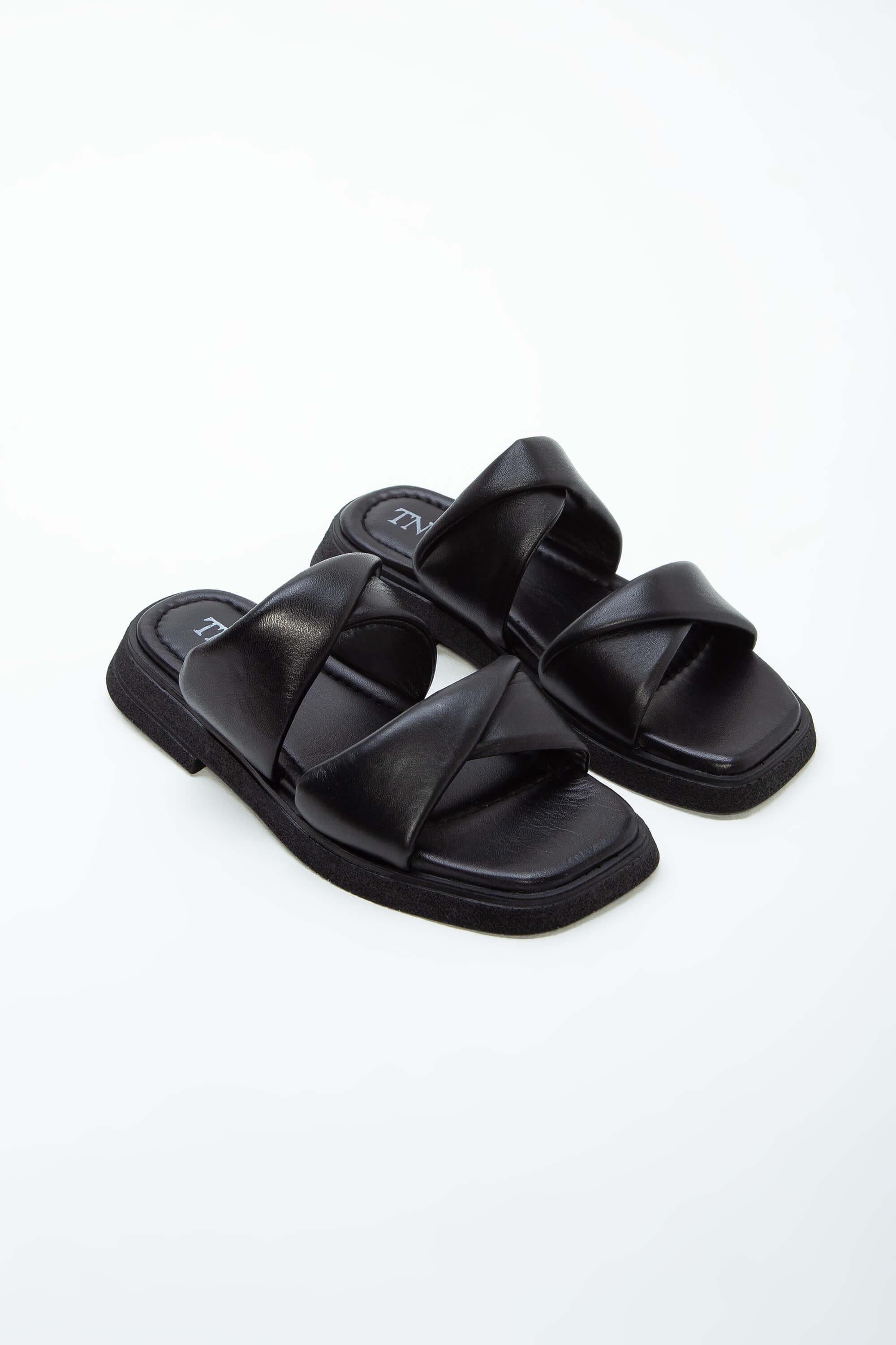 Tamer Tanca Siyah Tamer Tanca Hakiki Kadın Deri Düz Terlik