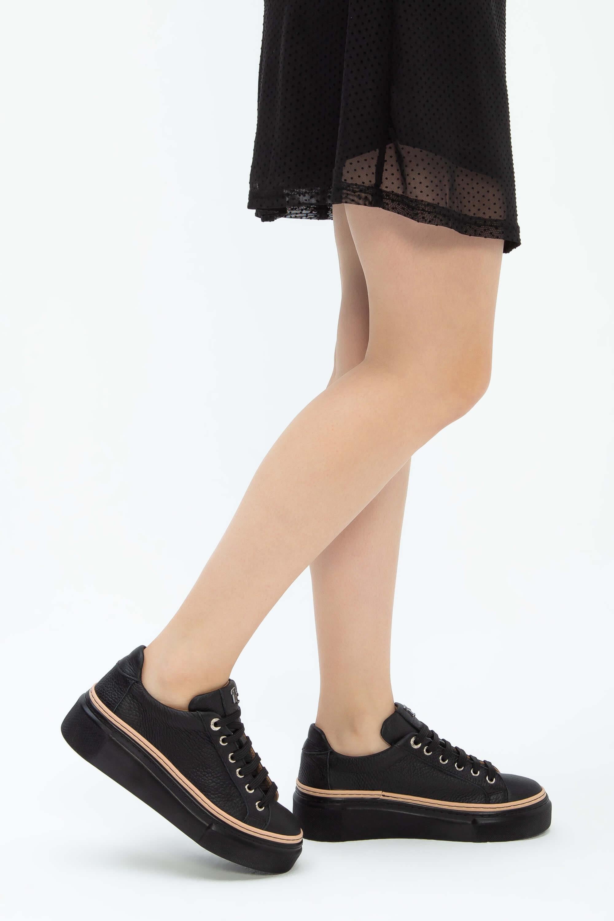 Tamer Tanca Siyah Floter Tamer Tanca Hakiki Kadın Deri Sneakers Spor Ayakkabı