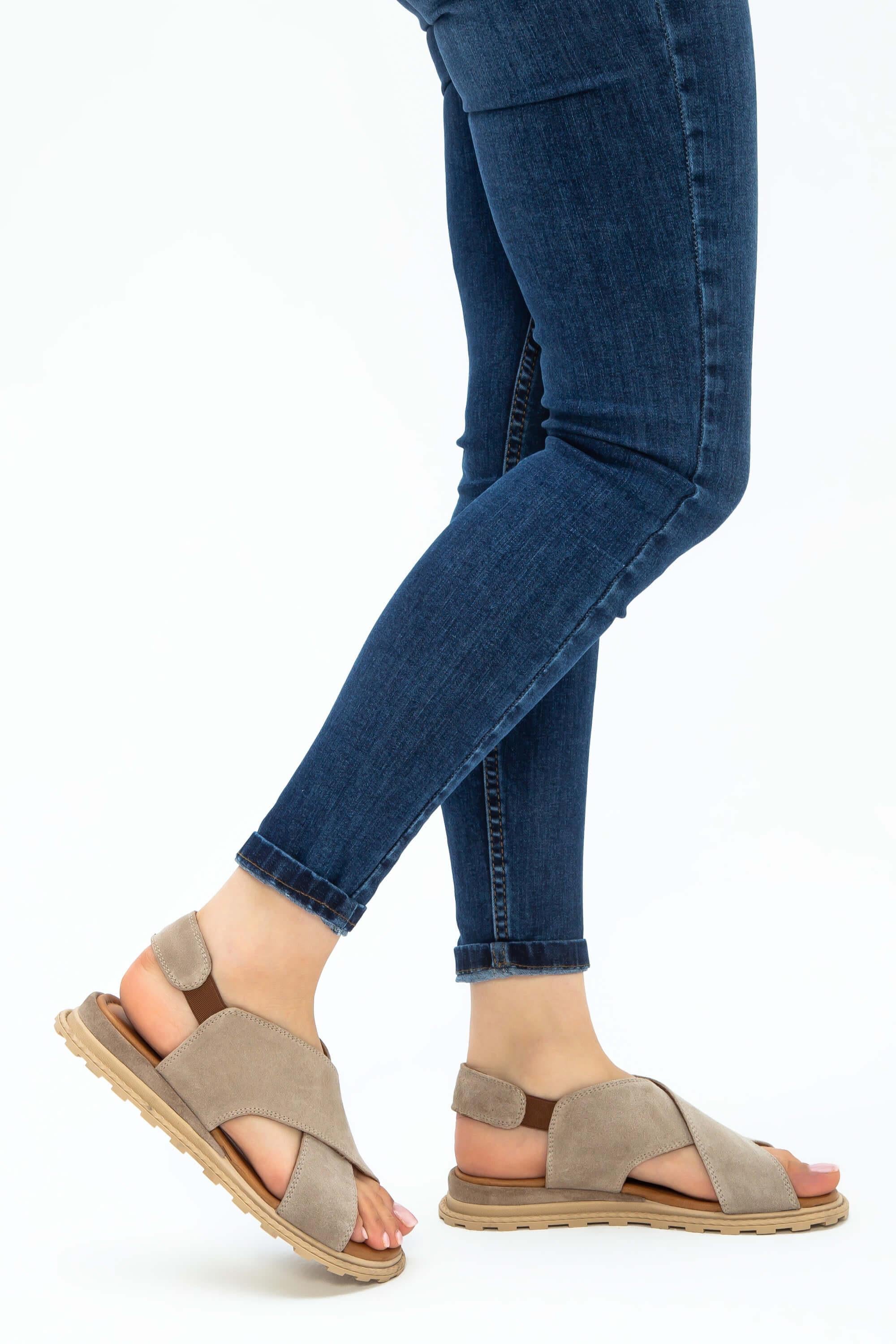 Tamer Tanca Bej Tamer Tanca Vegan Kadın Düz Sandalet