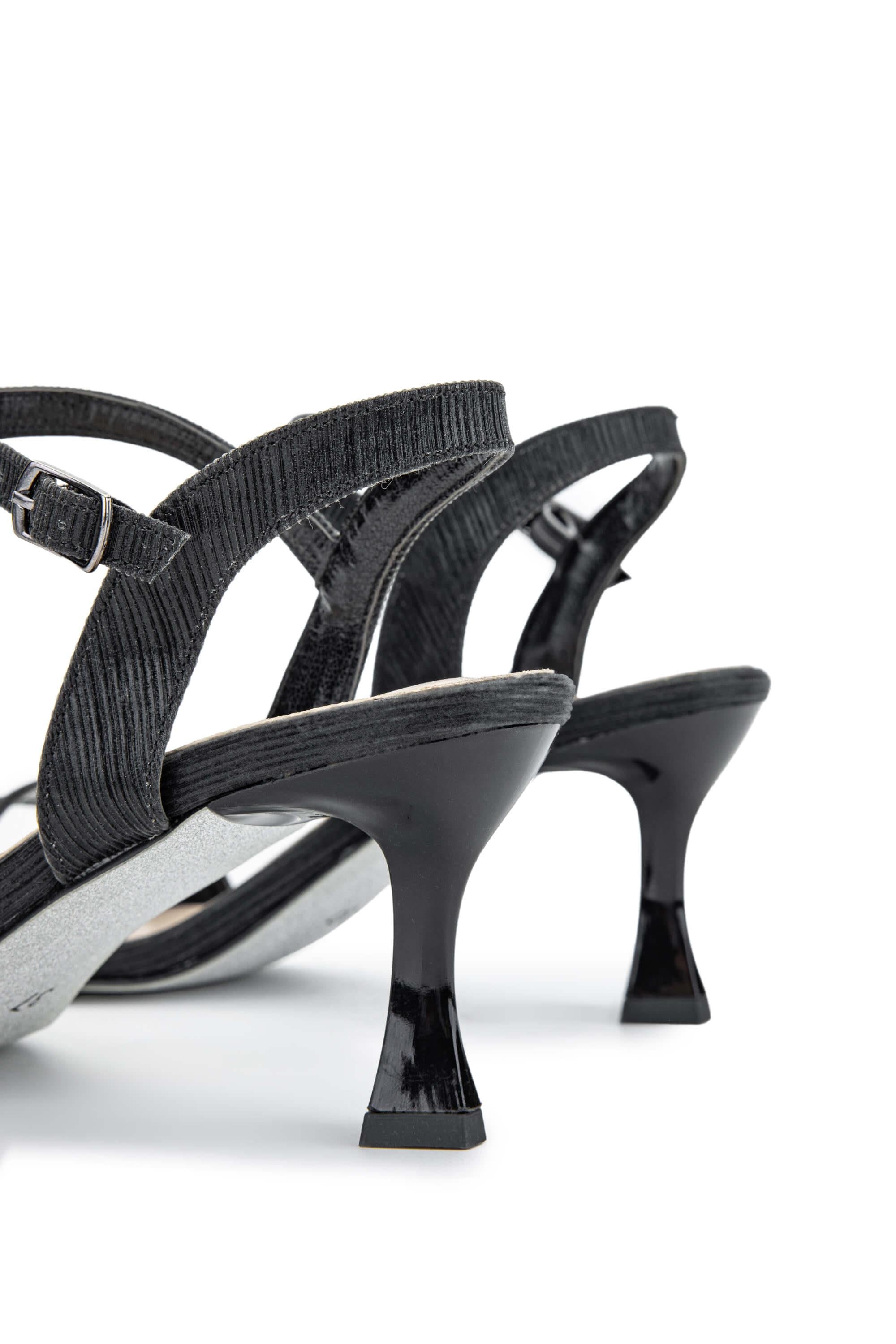 Tamer Tanca Yeşil Tamer Tanca Vegan Kadın Topuklu Sandalet