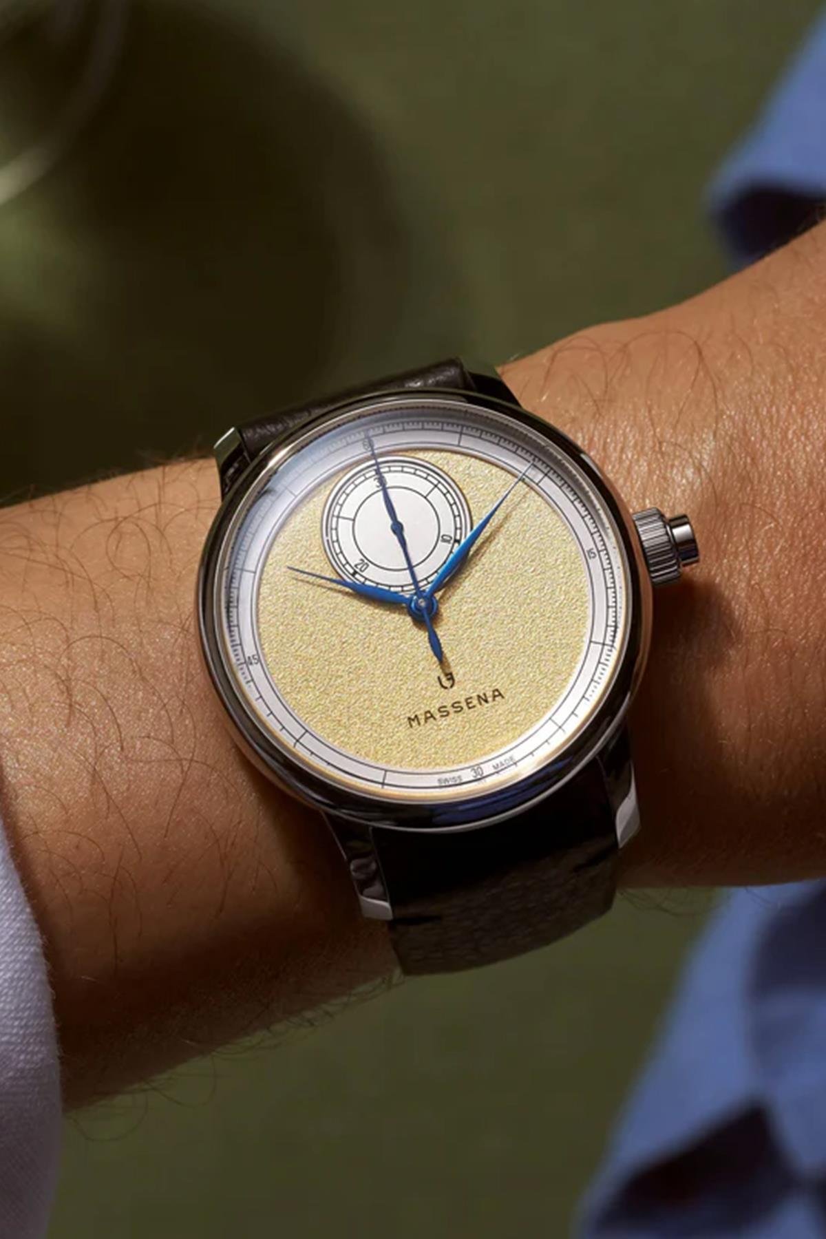 Le Chronographe Monopoussoir Louis Erard X Massena Lab Gold