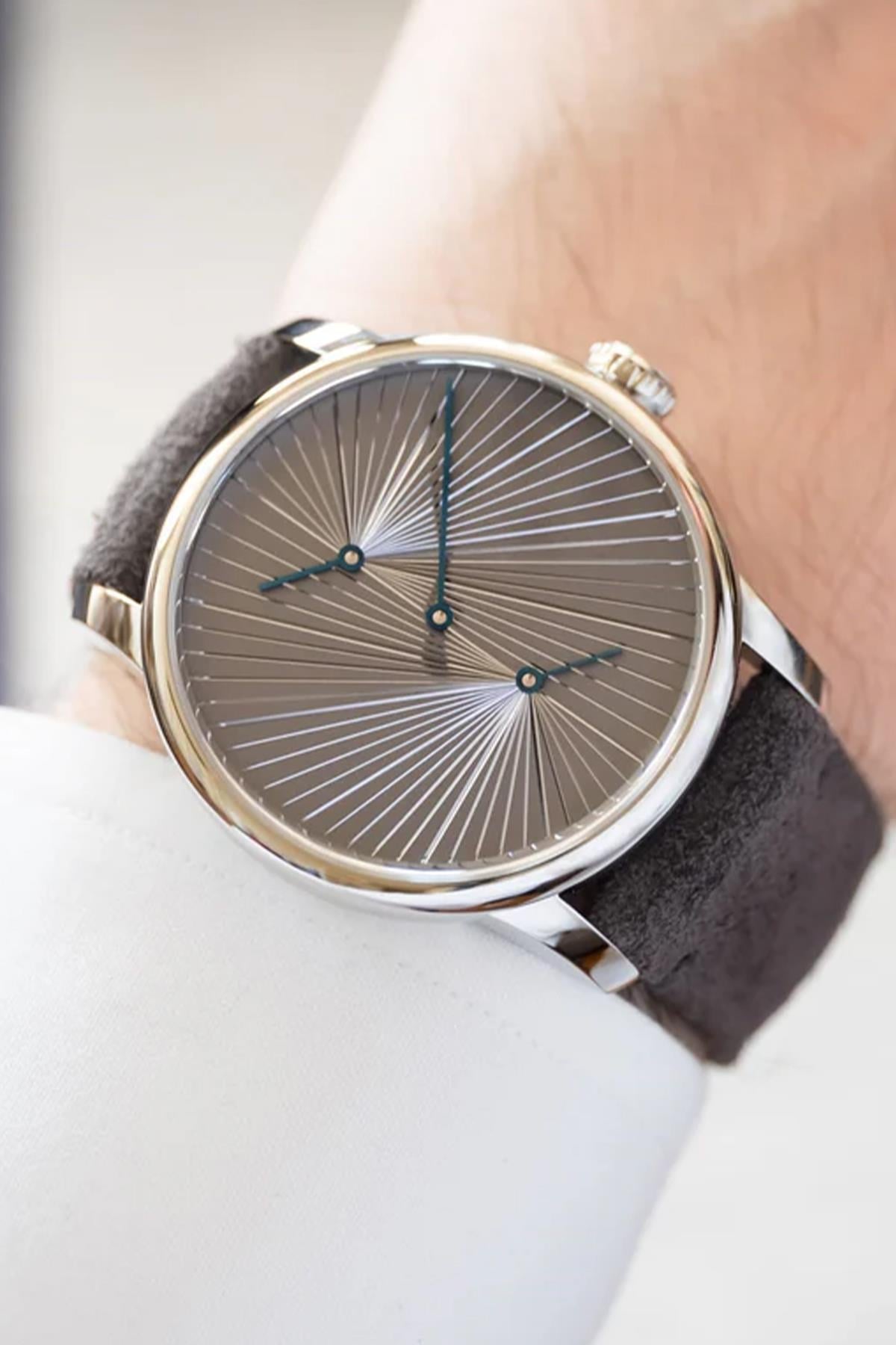 Le Régulateur Louis Erard X Atelier Oï
