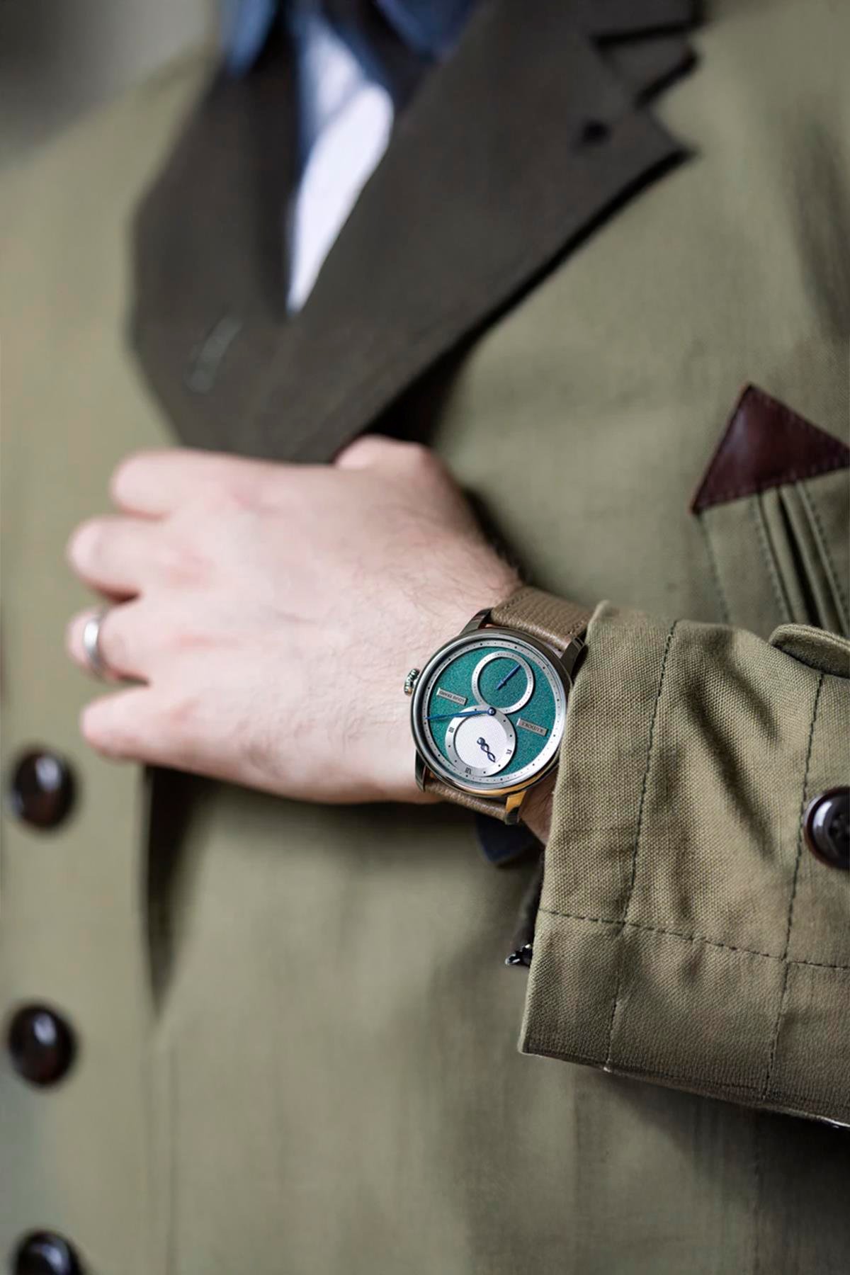 Le Régulateur Louis Erard X Kudoke Forest Green