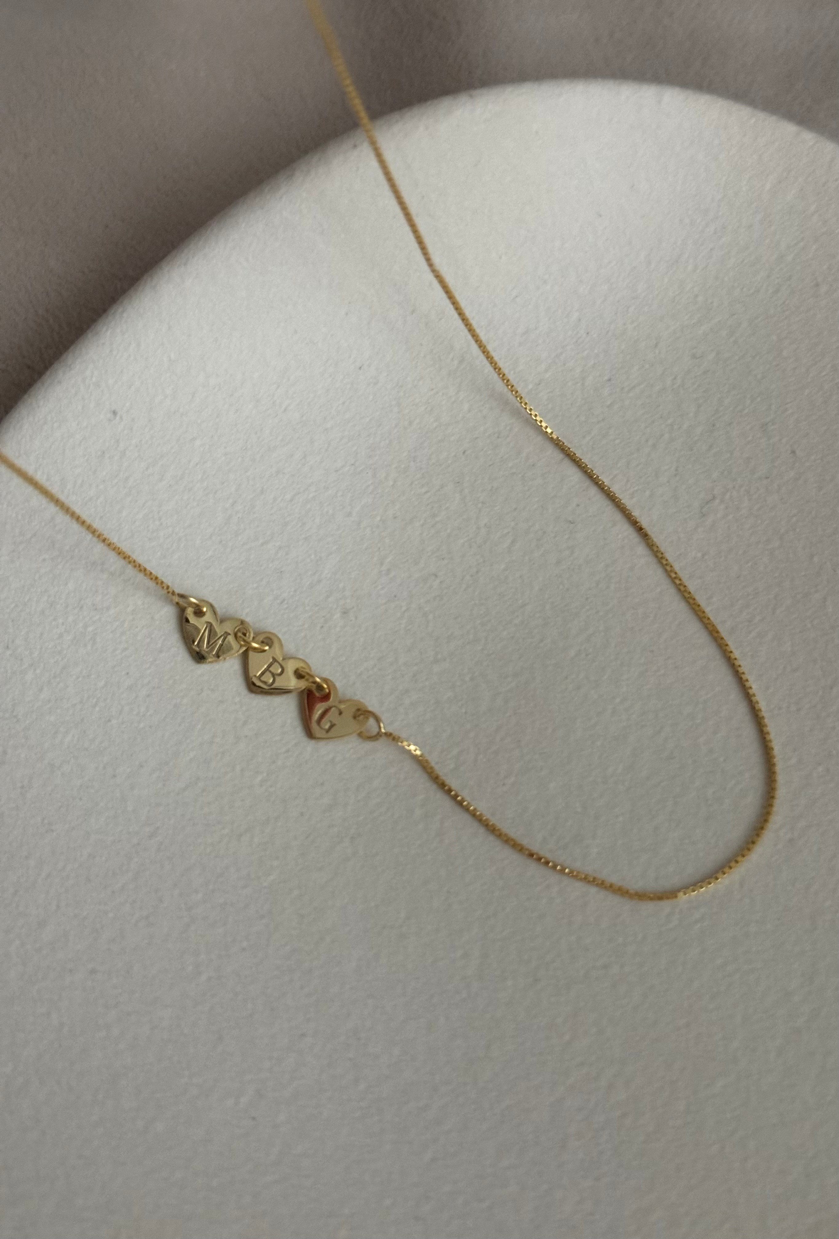 925 Gümüş | Kalp Pullu 3 Harf Kolye